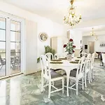 Casa Branca Fuzeta By Junto Ao Mar