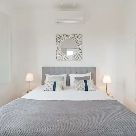 Casa Branca Fuzeta By Junto Ao Mar * مونكاراباشو