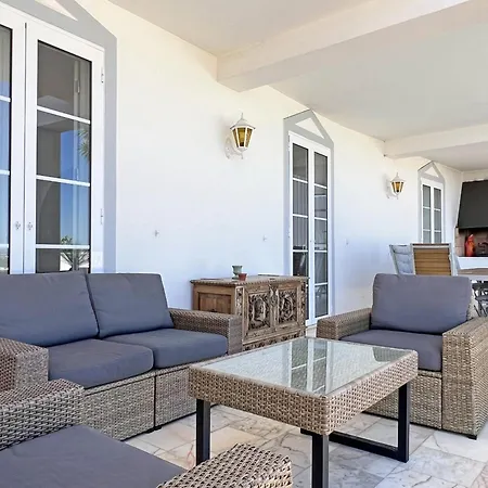 فيلة Casa Branca Fuzeta By Junto Ao Mar مونكاراباشو