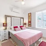 Casa Branca Fuzeta By Junto Ao Mar Монкарапашу