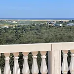 Casa Branca Fuzeta By Junto Ao Mar