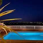 Casa Branca Fuzeta By Junto Ao Mar