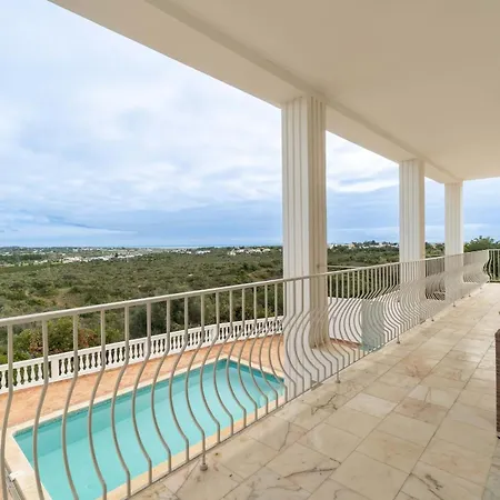 Casa Branca Fuzeta By Junto Ao Mar