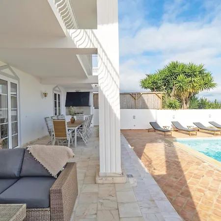 Casa Branca Fuzeta By Junto Ao Mar