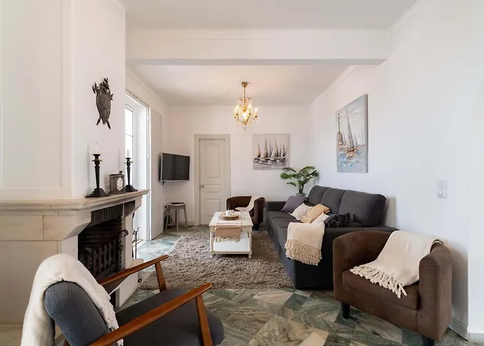 Casa Branca Fuzeta By Junto Ao Mar *